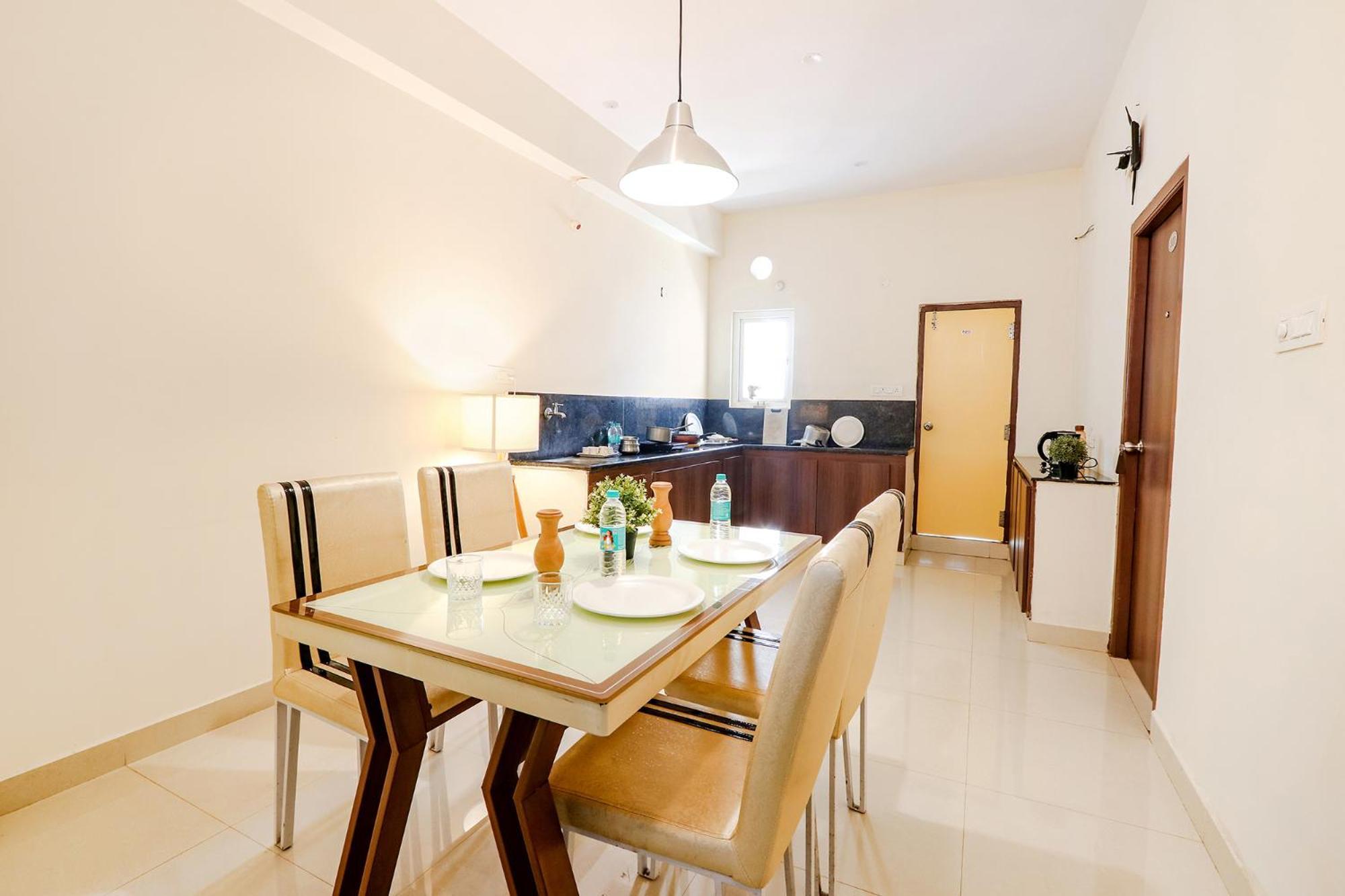 Fabhotel Namaha Suites - Nr Hyderabad International Airport, Shamshabad Bagian luar foto