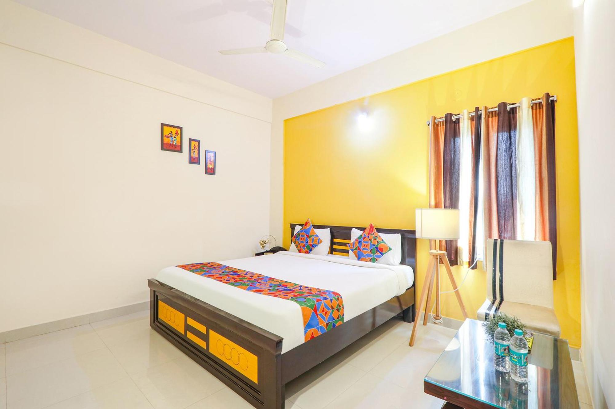 Fabhotel Namaha Suites - Nr Hyderabad International Airport, Shamshabad Bagian luar foto